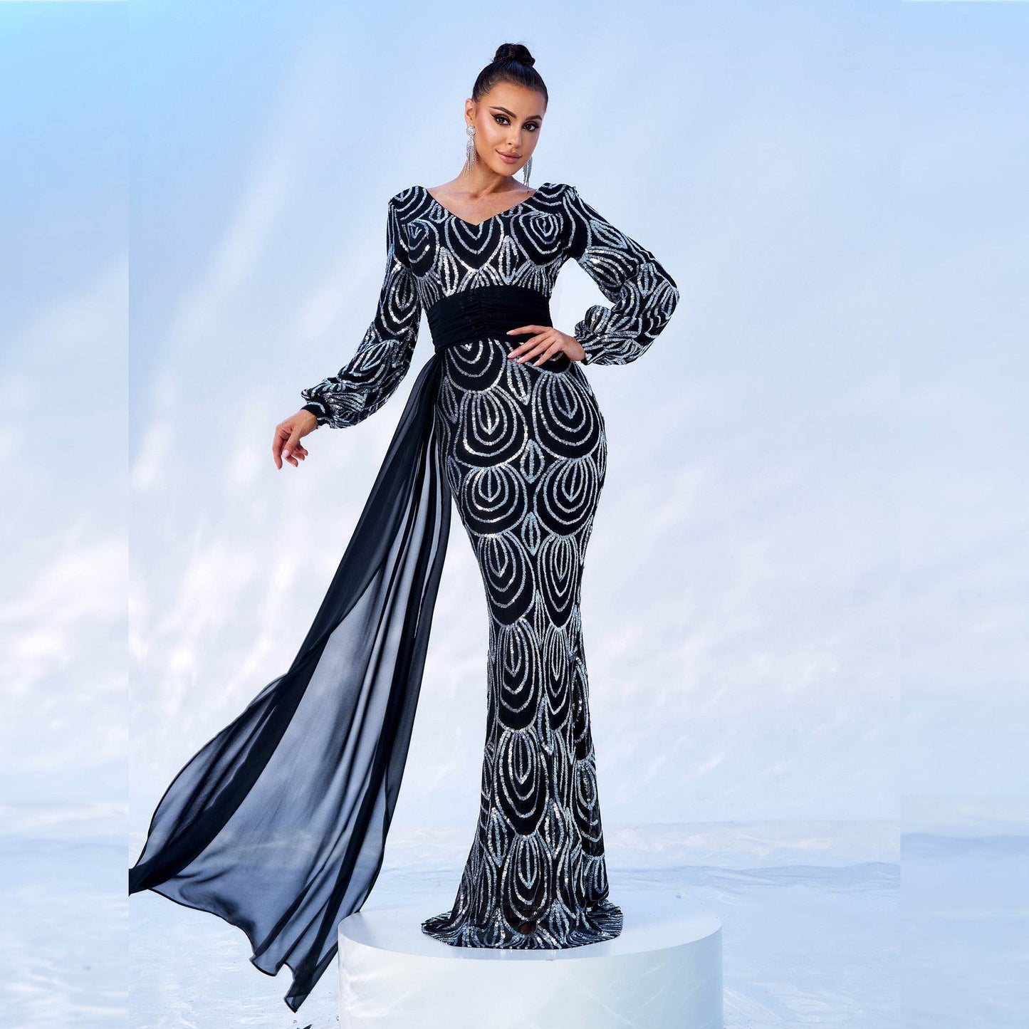 Long Sleeve Sexy Long Sequined V-neck Banquet Ribbon Evening Dress - Velora
