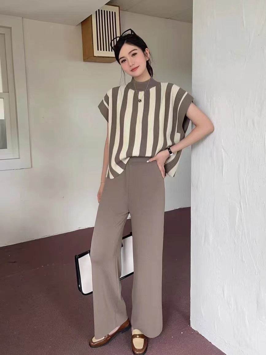 Elegant And Elegant Knitted Fashion Set - Velora