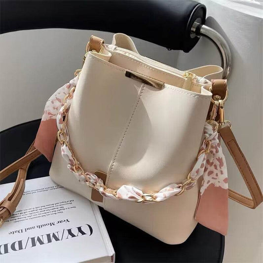 New Autumn And Winter Women's Crossbody Fashion Casual Underarm One Shoulder Versatile Bucket Bag - Velora