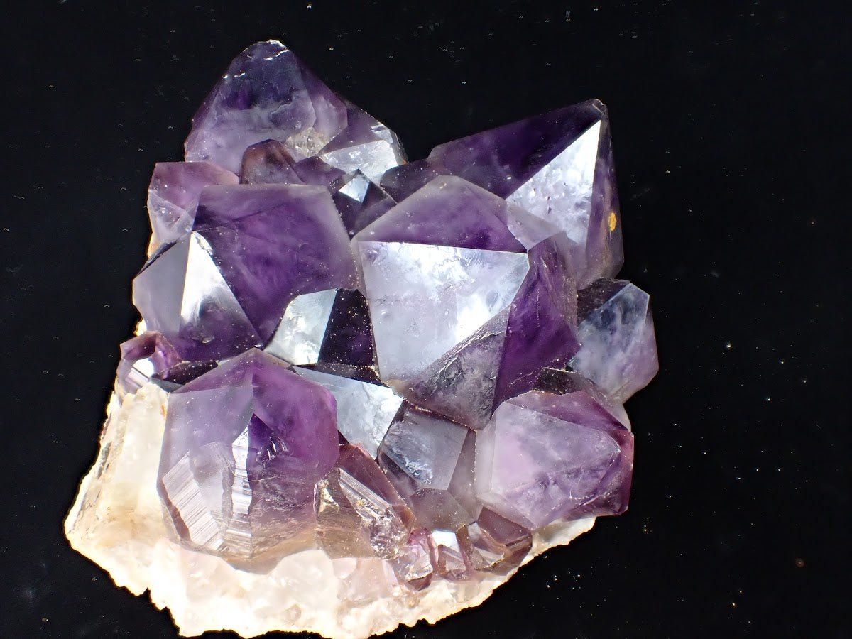 Medium Congo Amethyst Cluster with Zoning – 2.3 kg, 6.25 x 6.25"