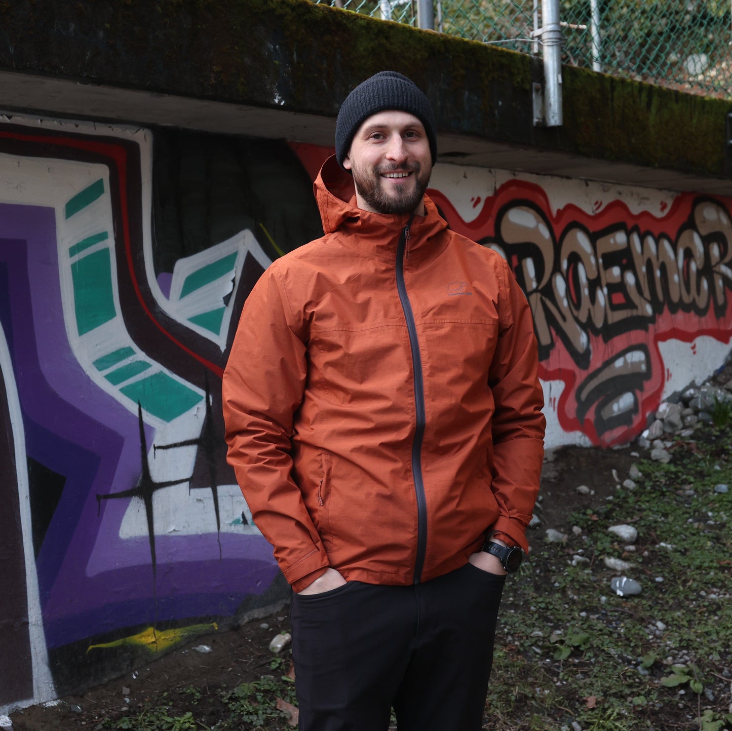 Portage Windbreaker - Velora