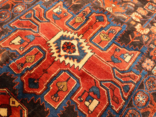 Persian Nahavand Rug | 5' 5” x 9' 7" - Velora