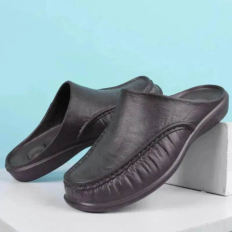 Slippers Men's Summer Leather Word Casual Tide Sandals Men's Non-slip Leather New Sandals Outer Wear Large Size Beach Shoes