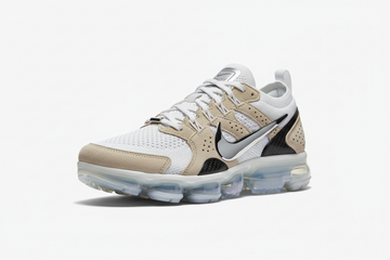 Nike - Velora Luxury Fashion