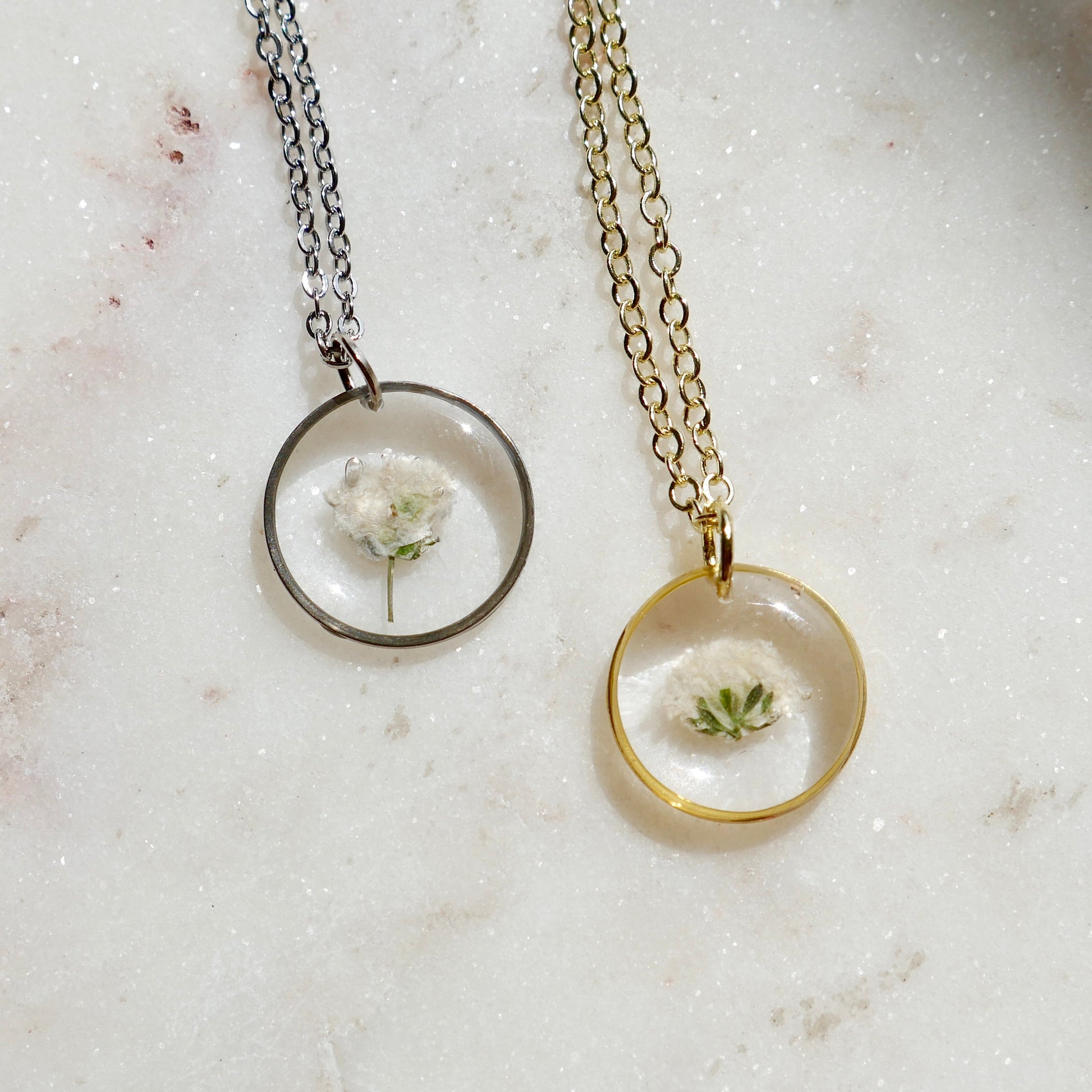 Collier Gigi - Soupir blanc - rond - Velora