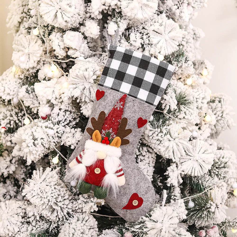 Plaid Three-dimensional Couple Faceless Doll Christmas Stockings Christmas Eve Gift Bag Candy Bag - Velora