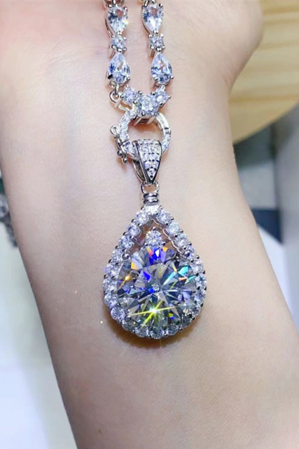 10 Carat Moissanite Teardrop Pendant Platinum-Plated Necklace - Velora Luxury Fashion