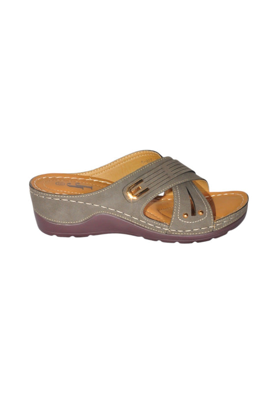 UNBRANDED Women Sandals Regular fit in Green - 38 - Velora