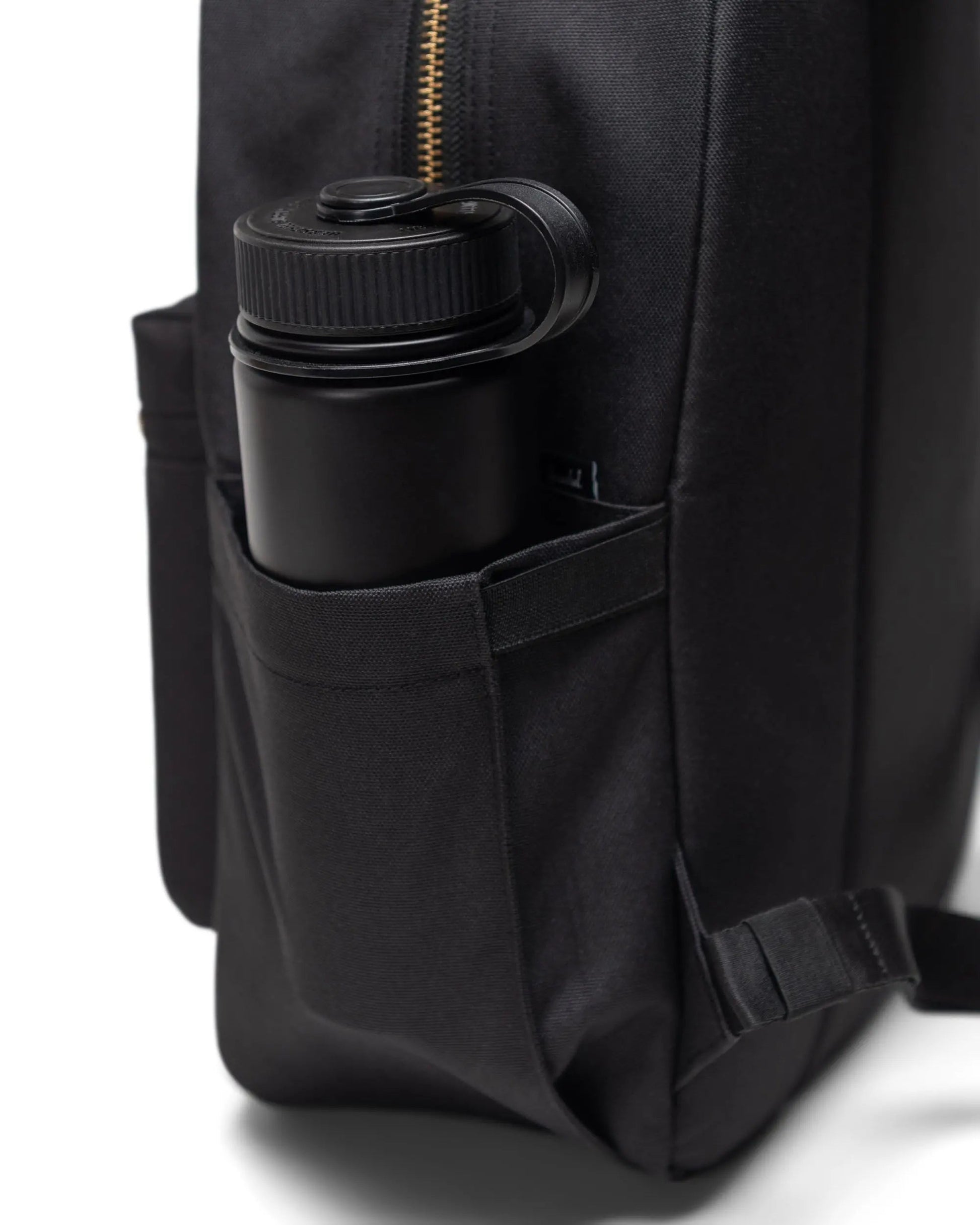 Settlement Backpack Black - 23L - Velora