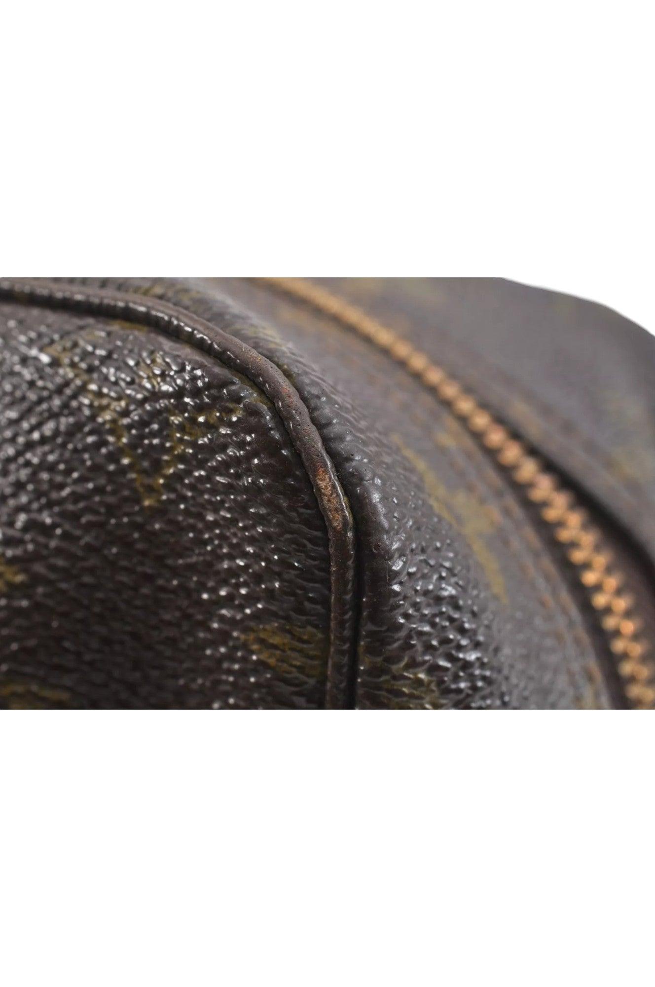 Louis Vuitton Monogram Trousse Toilette 28 Clutch Hand Bag M47522 LV 6922K - Velora