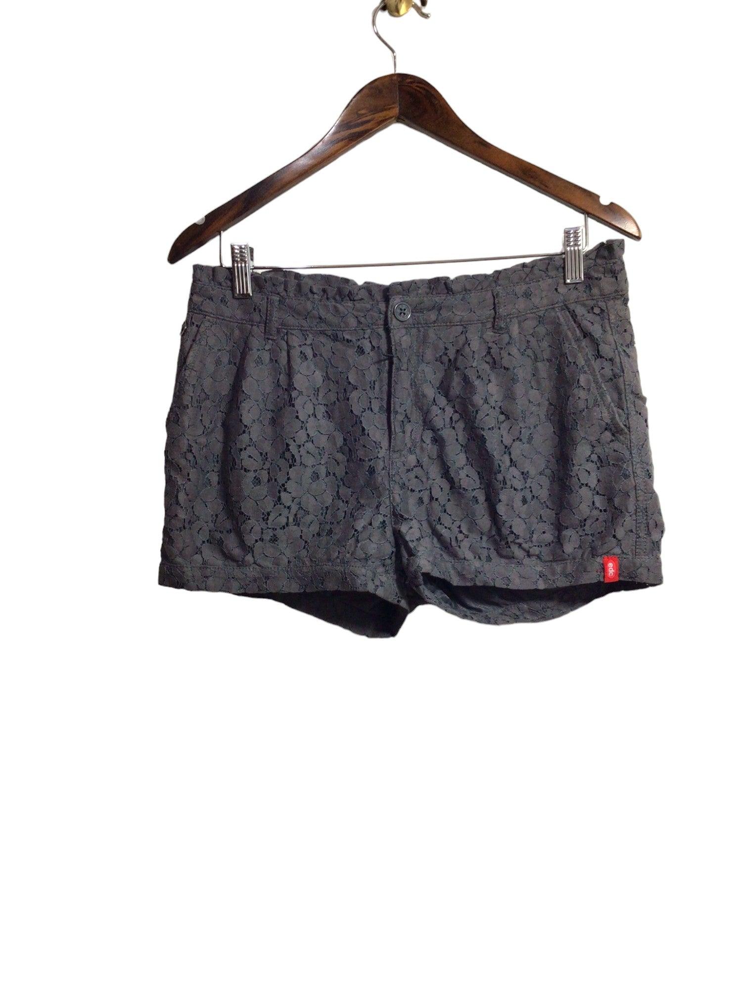 EDC Women Classic Shorts Regular fit in Gray - 36 - Velora