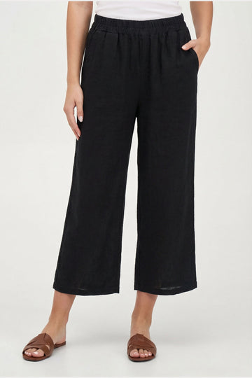 Women's Woven Capri Trousers