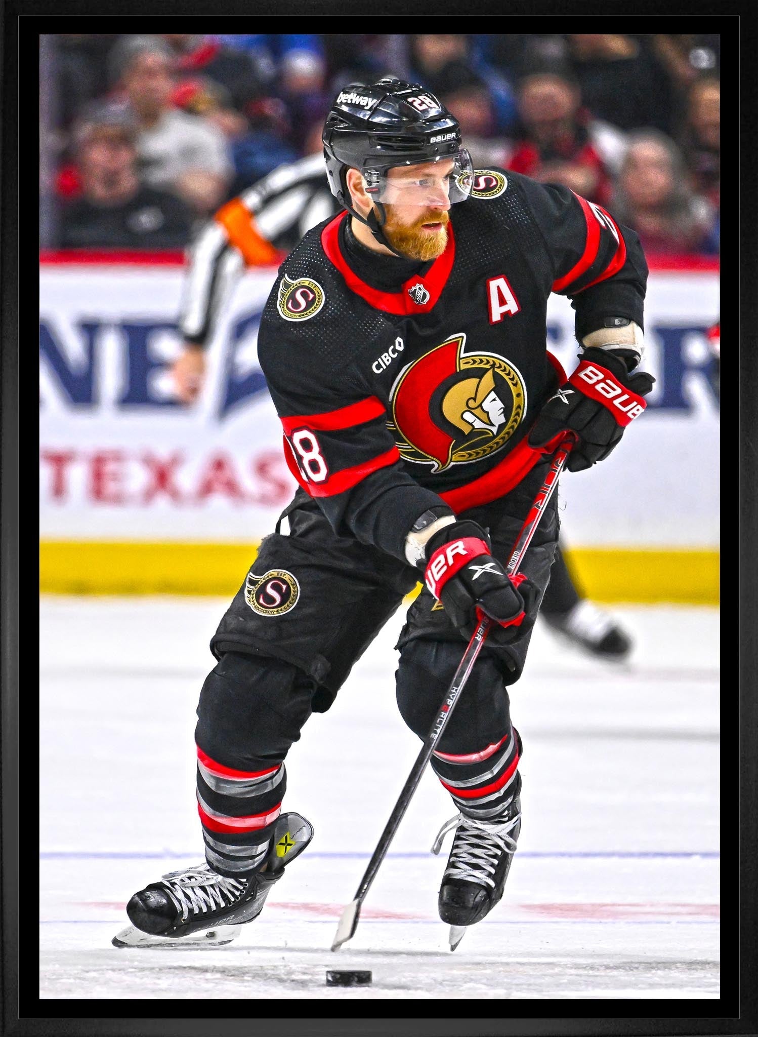 Claude Giroux 20x29 Framed Canvas Ottawa Senators Frameworth Sports Marketing