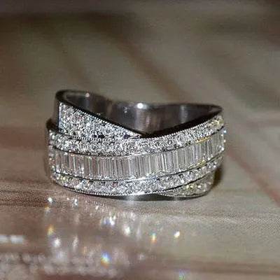 Fashion Temperament copper micro-set ladies ring - Velora