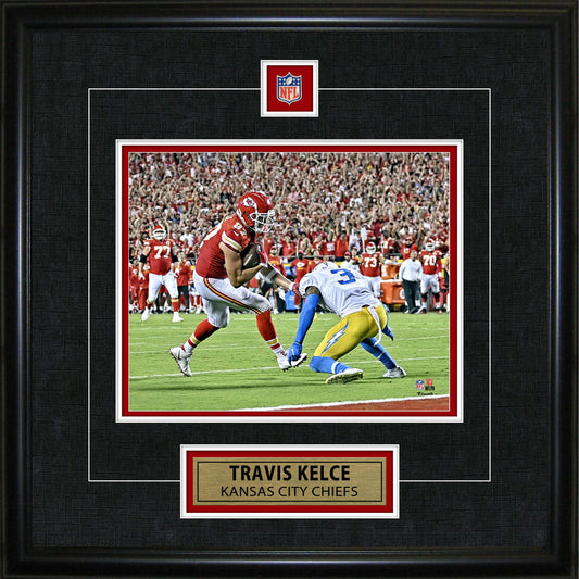 Travis Kelce Framed Pin & Plate Chiefs