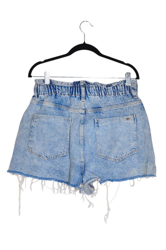 ZARA Women Denim Shorts Regular fit in Blue - 12 - Velora