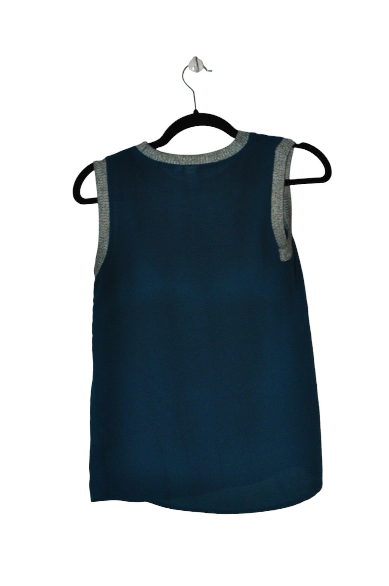 TWIK Women T-Shirts Regular fit in Green - XS - Velora