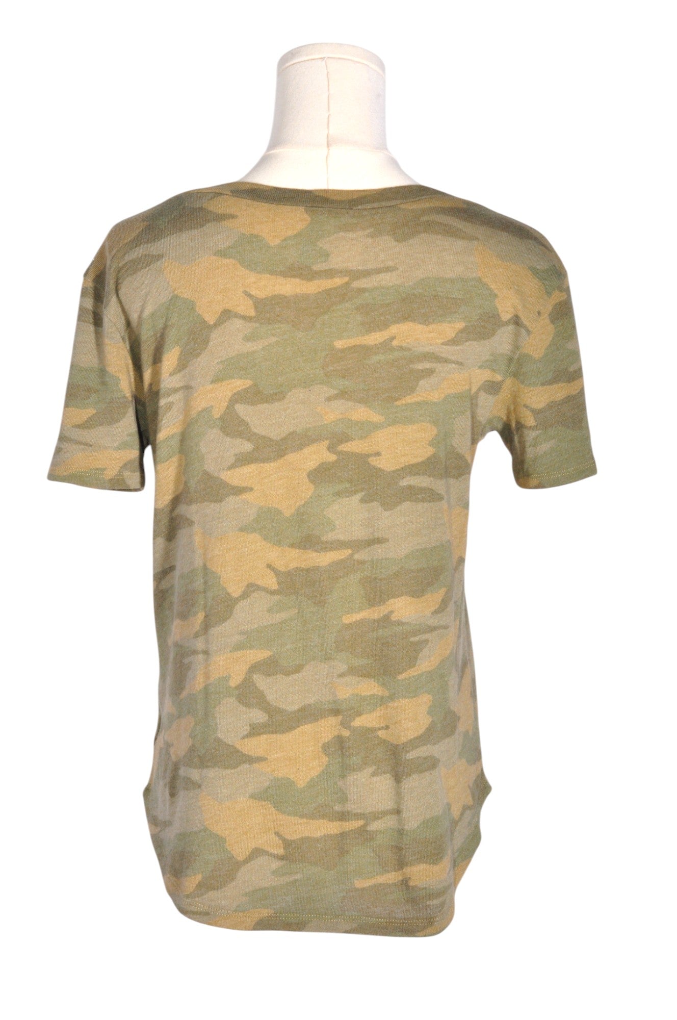 AMERICAN EAGLE Women T-Shirts Regular fit in Green - XS - Velora