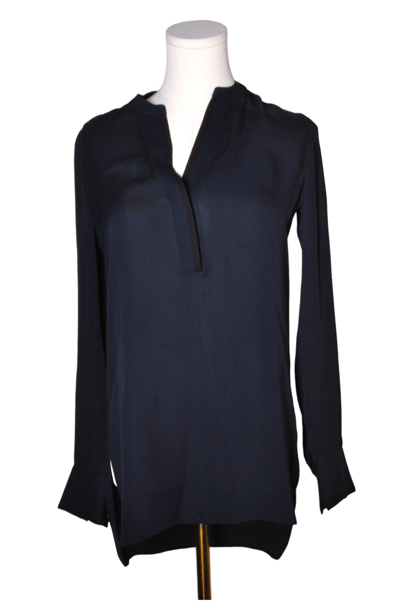 VINCE Women Blouses Regular fit in Blue - 2 - Velora