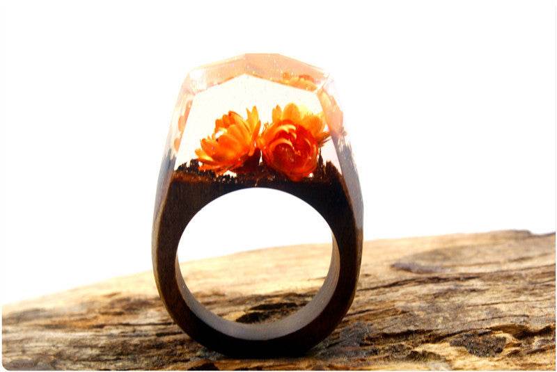 Resin wood ring - Velora