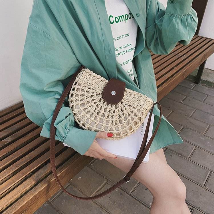 One-Shoulder Saddle Bag Fashion Messenger Straw weave Summer Bag - Velora