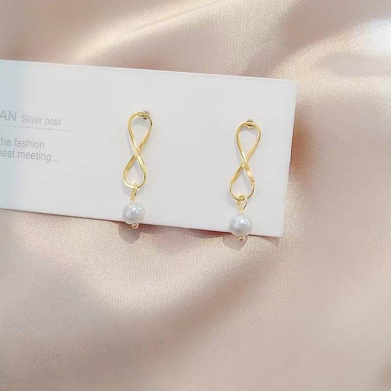 Light luxury earrings - Velora