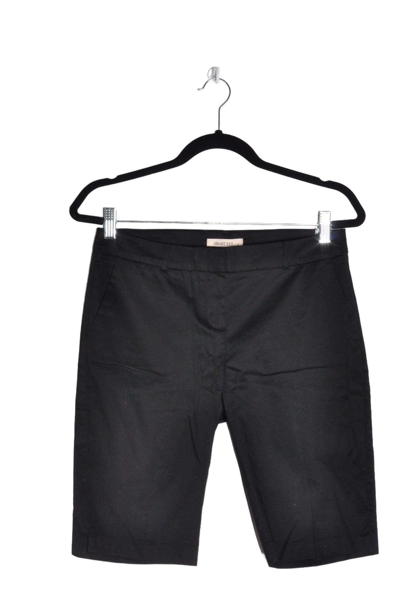 SMART SET Women Classic Shorts Regular fit in Black - 4 - Velora