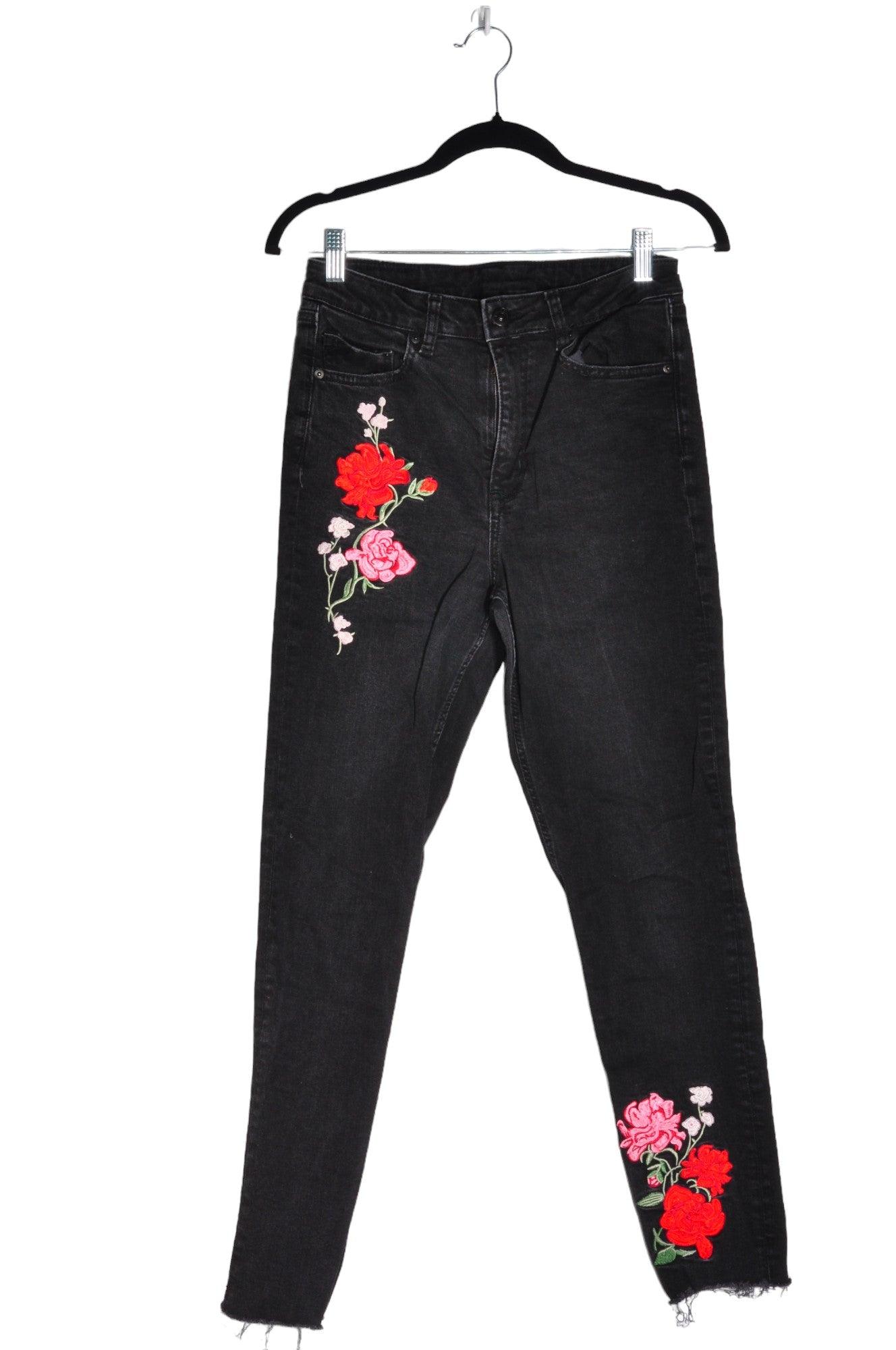 H&M Women Straight-Legged Jeans Regular fit in Black - 8 - Velora