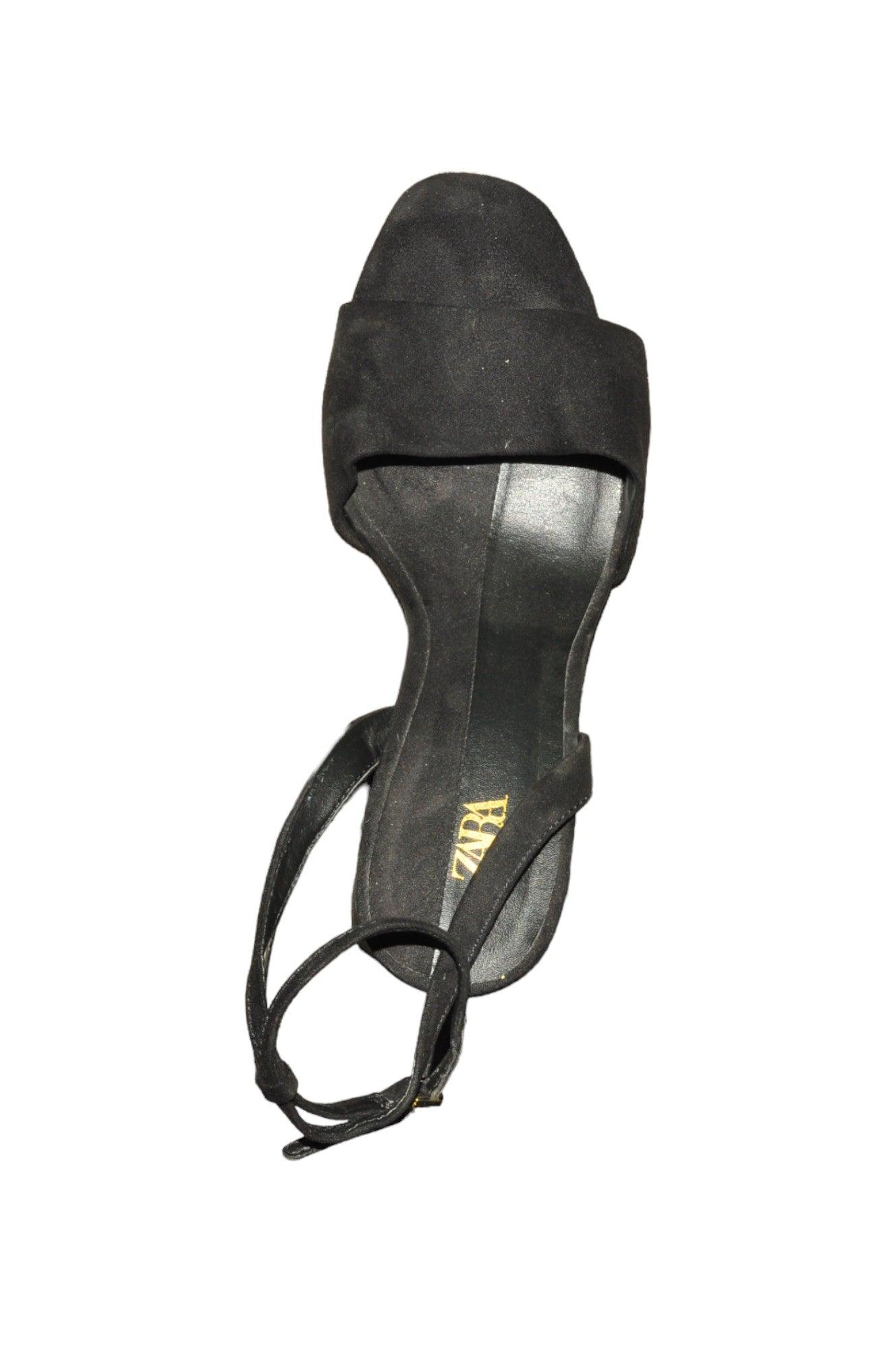 ZARA Women Sandals Regular fit in Black - 37 - Velora