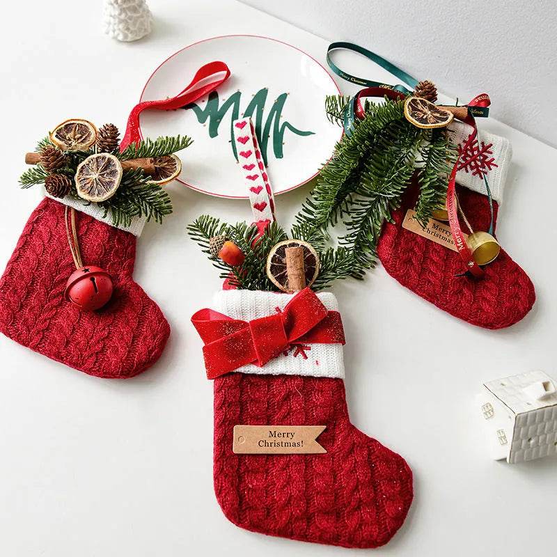 Christmas Decoration Knitted Christmas Stockings Scene Layout - Velora