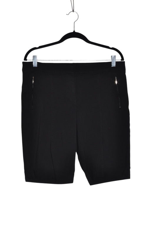 IZOD Women Classic Shorts Regular fit in Black - 12 - Velora