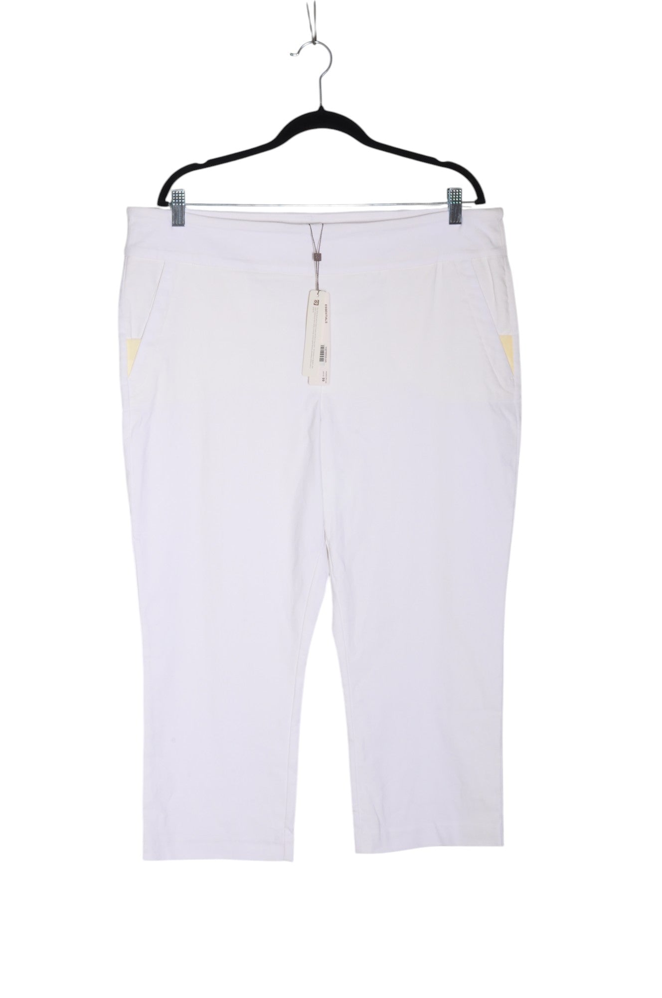 INSPIRED Women Capri Pants Regular fit in White - 18 - Velora