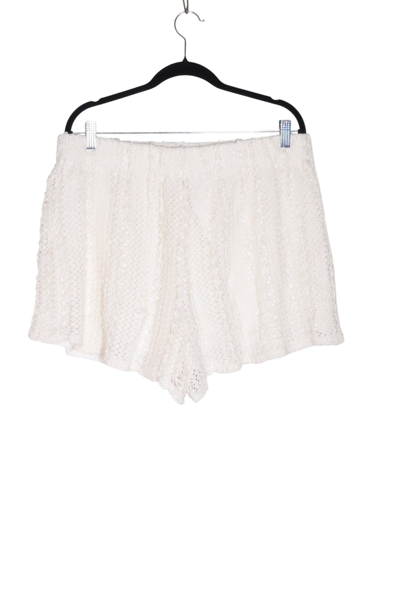 FASHION NOVA Women Classic Shorts Regular fit in White - 2XL Koop