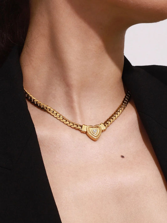 18K Gold-Plated Inlaid Zircon Heart Chain Necklace - Velora Luxury Fashion