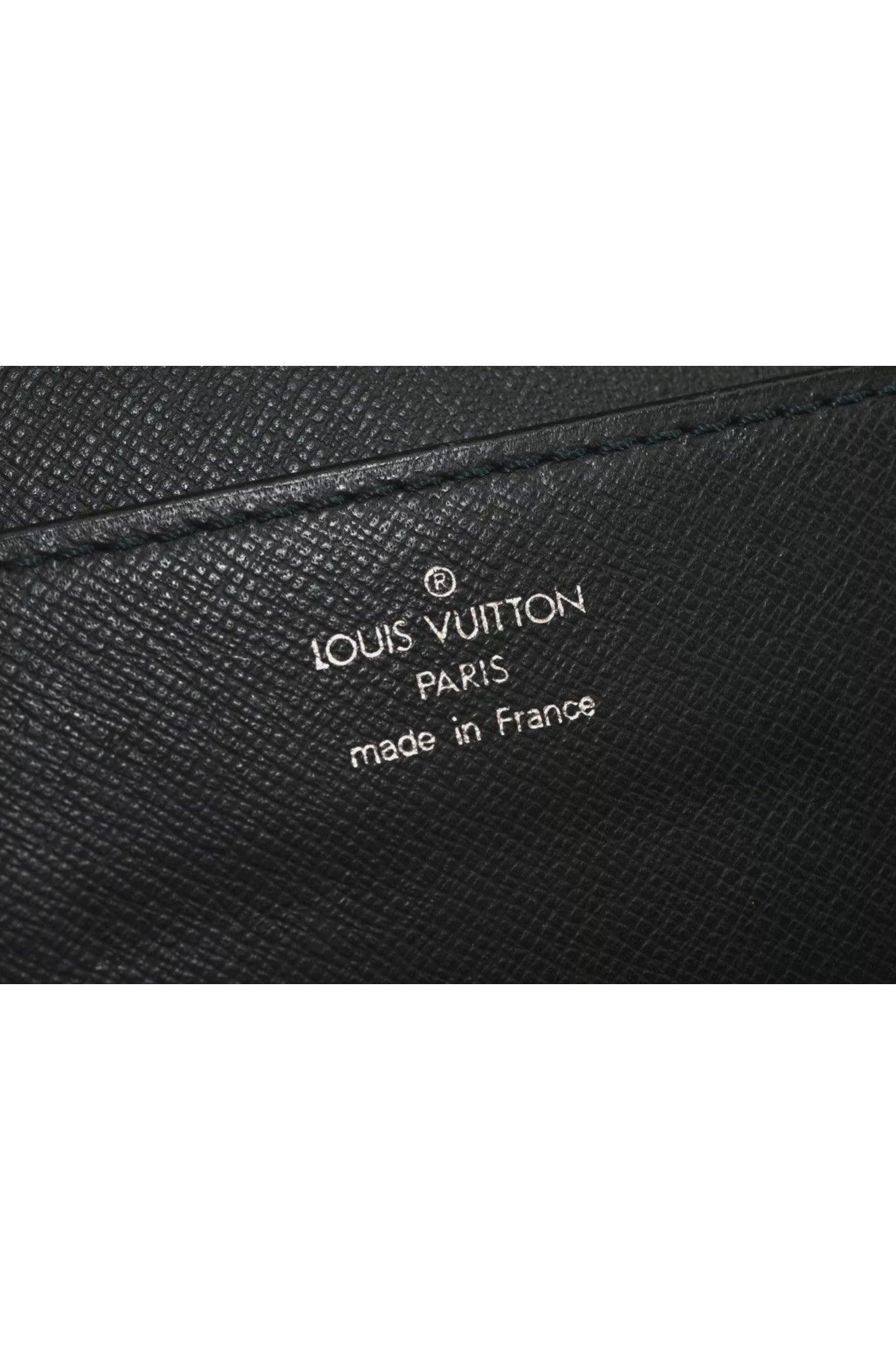 Louis Vuitton Taiga Serviette Kourad Briefcase Green M30074 LV 8936K - Velora