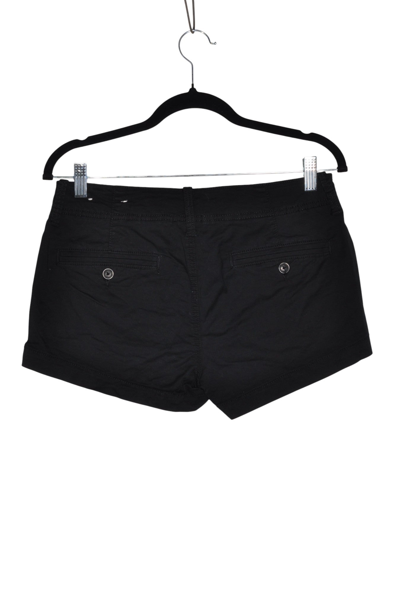 AMERICAN EAGLE Women Classic Shorts Regular fit in Black - 4 Koop