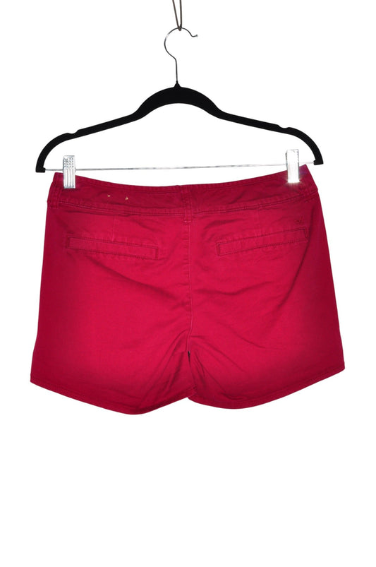 AMERICAN EAGLE Women Classic Shorts Regular fit in Red - 4 Koop