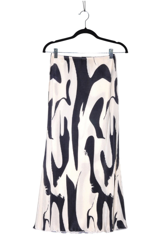 SHEIN Women Casual Skirts Regular fit in White - 38