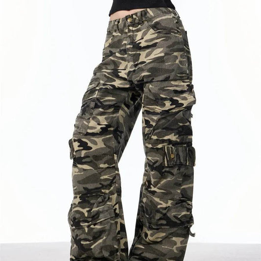 Retro Design Camouflage Cargo Pants Women - Velora