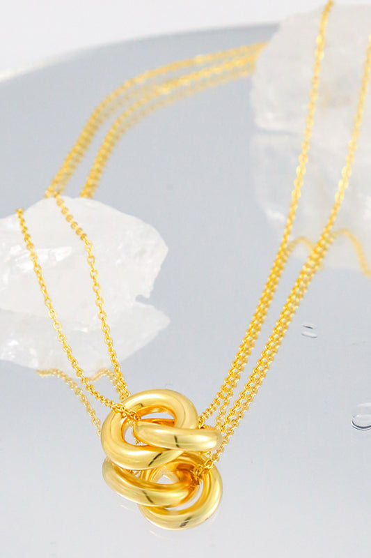 Linked Ring Pendant Chain Necklace - Velora