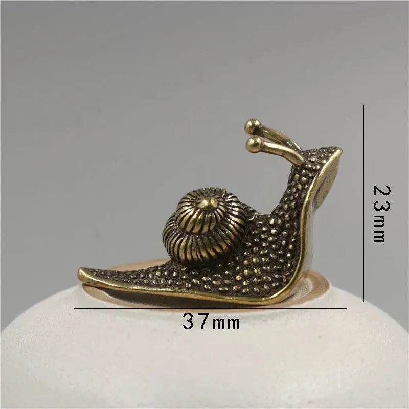 metal snail garden ornament home indoor and outdoor decors - Velora