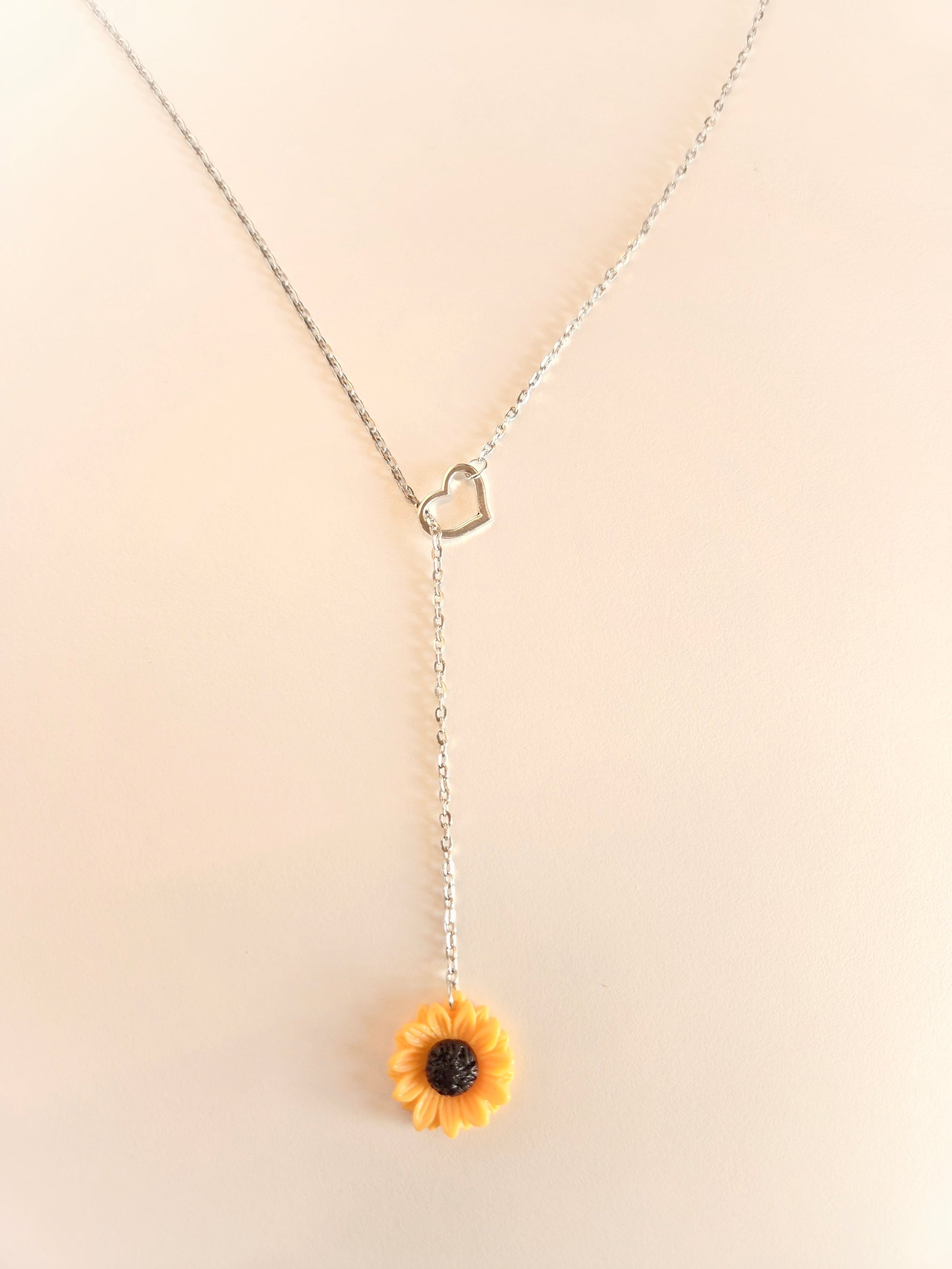 Sunflower Love Lariat Necklace - Velora