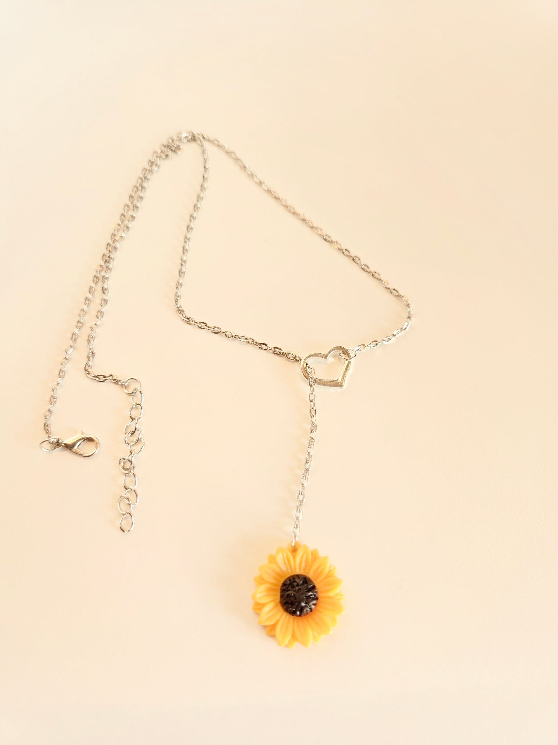 Sunflower Love Lariat Necklace - Velora