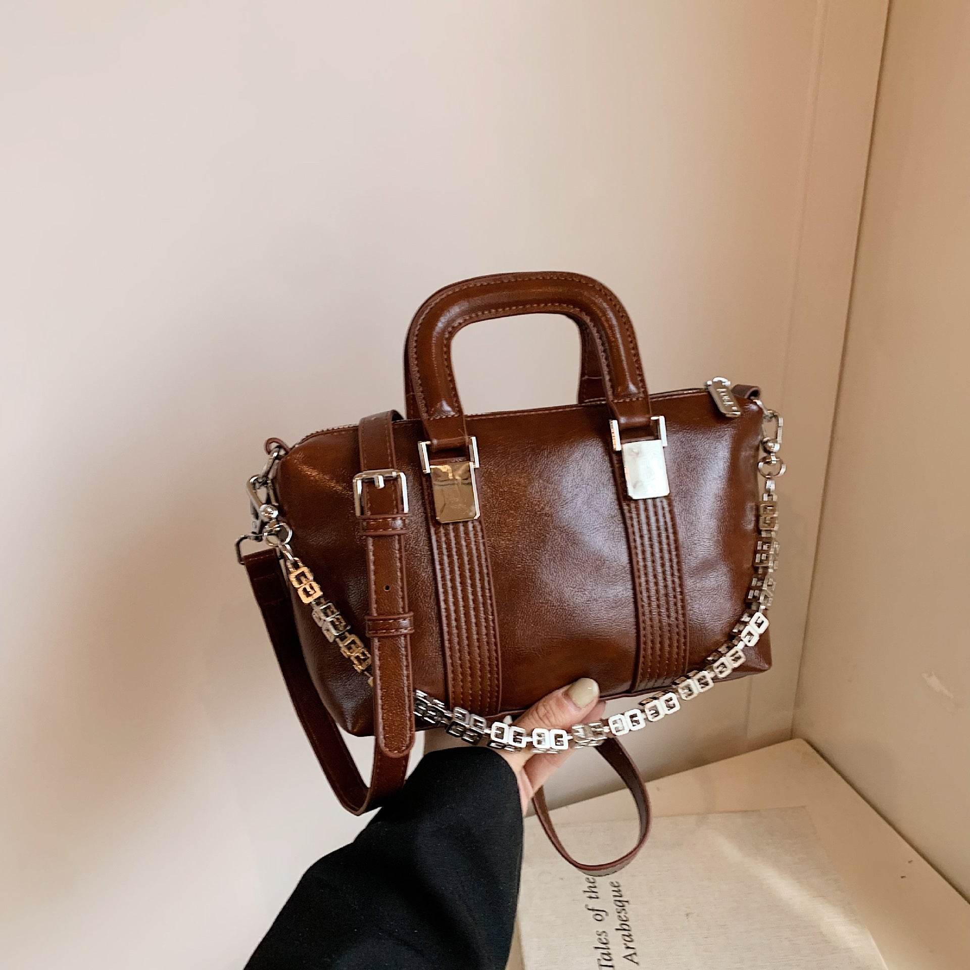Retro Portable Bowling Bag For Women - Velora