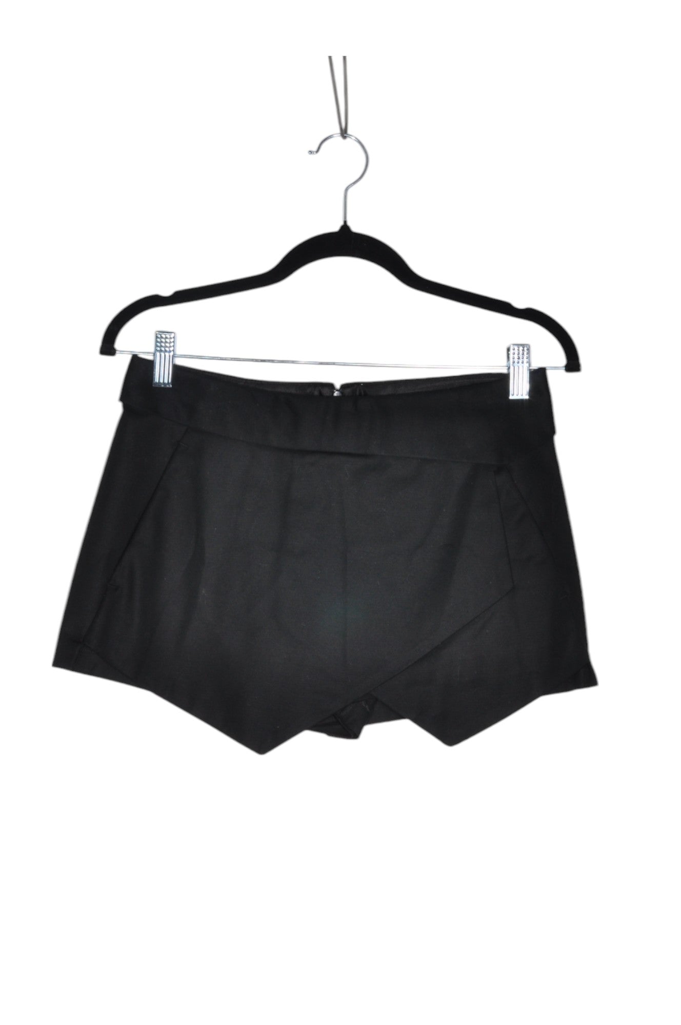 ZARA Women Activewear Shorts & Skirts Regular fit in Black - XS - Velora