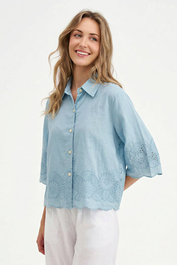 Women's Woven Shirt