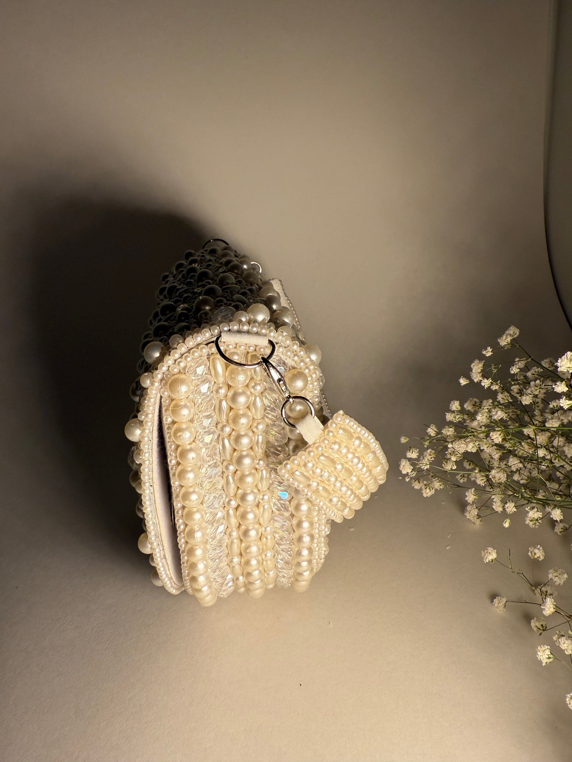 The Noor Pearl Clutch - Velora Luxury Fashion