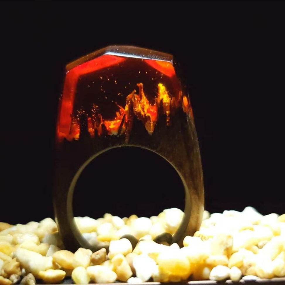 Resin wood ring - Velora