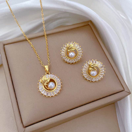 Fashion Jewelry Square Full Diamond Personalized Round Ring Leaves Necklace And Earrings Suite - Velora