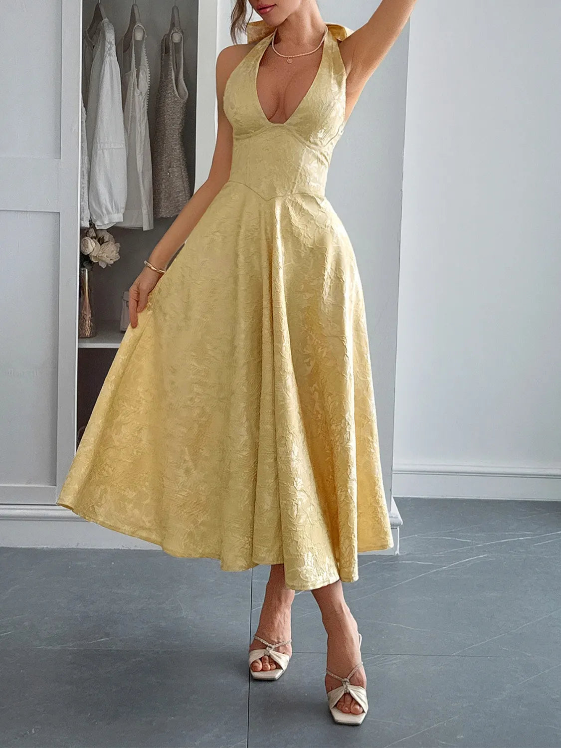 Halter Neck Midi Dress with Pockets - Velora